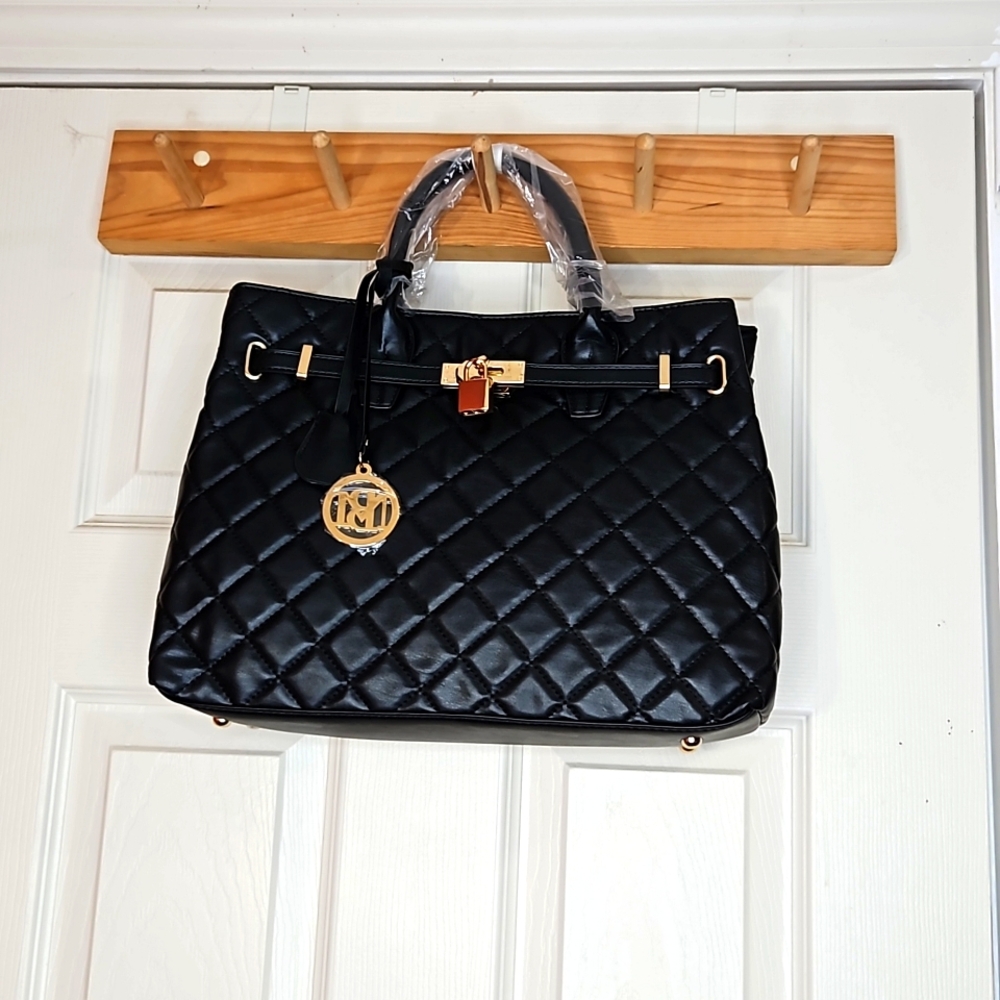 Studio Badgley Mischka diamond quilted small tote with front lock